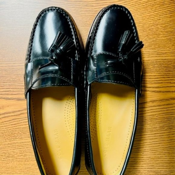 MENS COLE HAAN PINCH TASSEL LOAFER - Picture 2 of 4